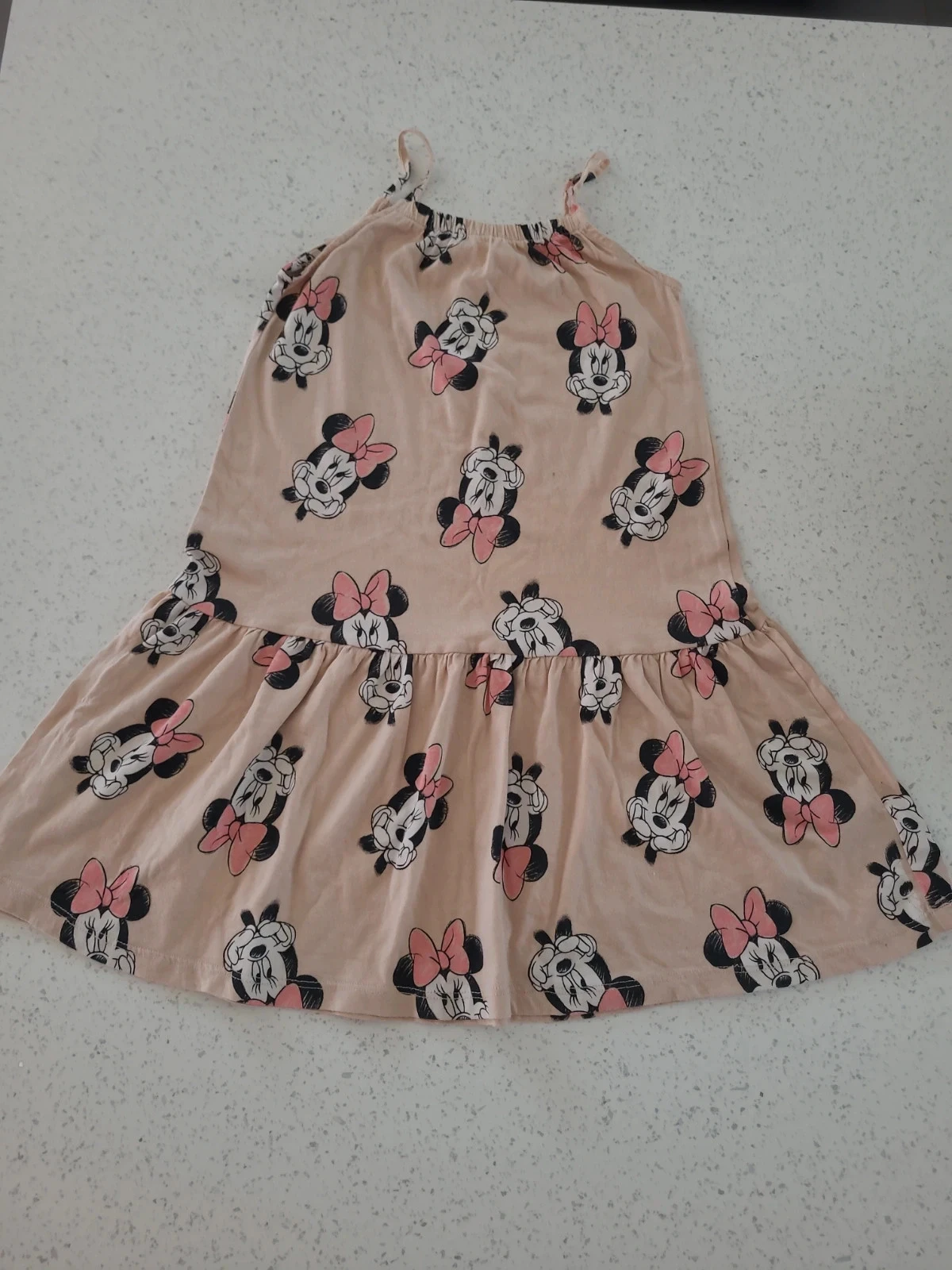 Robe Minnie